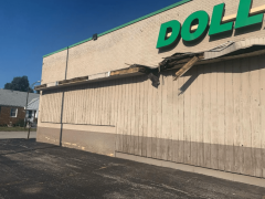 Chicago City Council Votes to Rein In Dollar Store Development