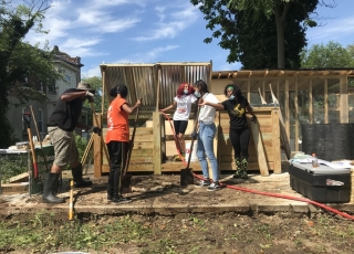 ILSR Supports Community Composting in Baltimore
